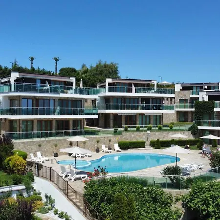 Apartment 2 Bed Suite, Exclusive Sea Views